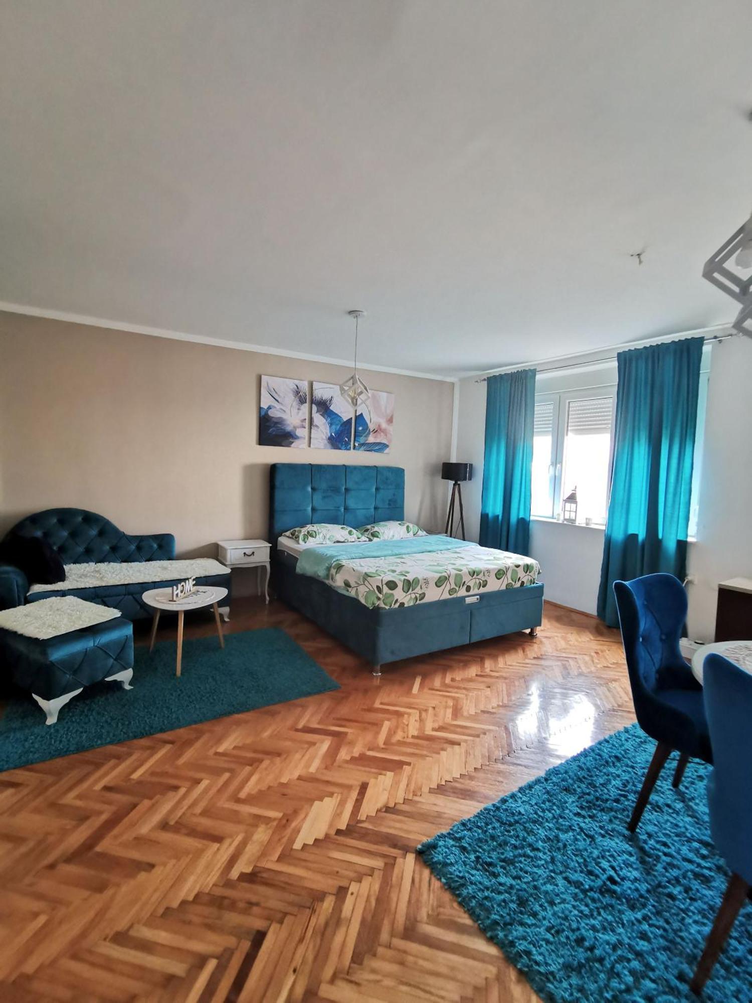 City Center Apartment Jotic Pirot Extérieur photo